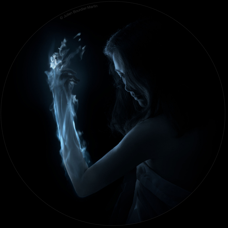 julienbm_la_flamme_bleue